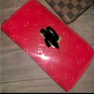 Women’s red patent leather wallet